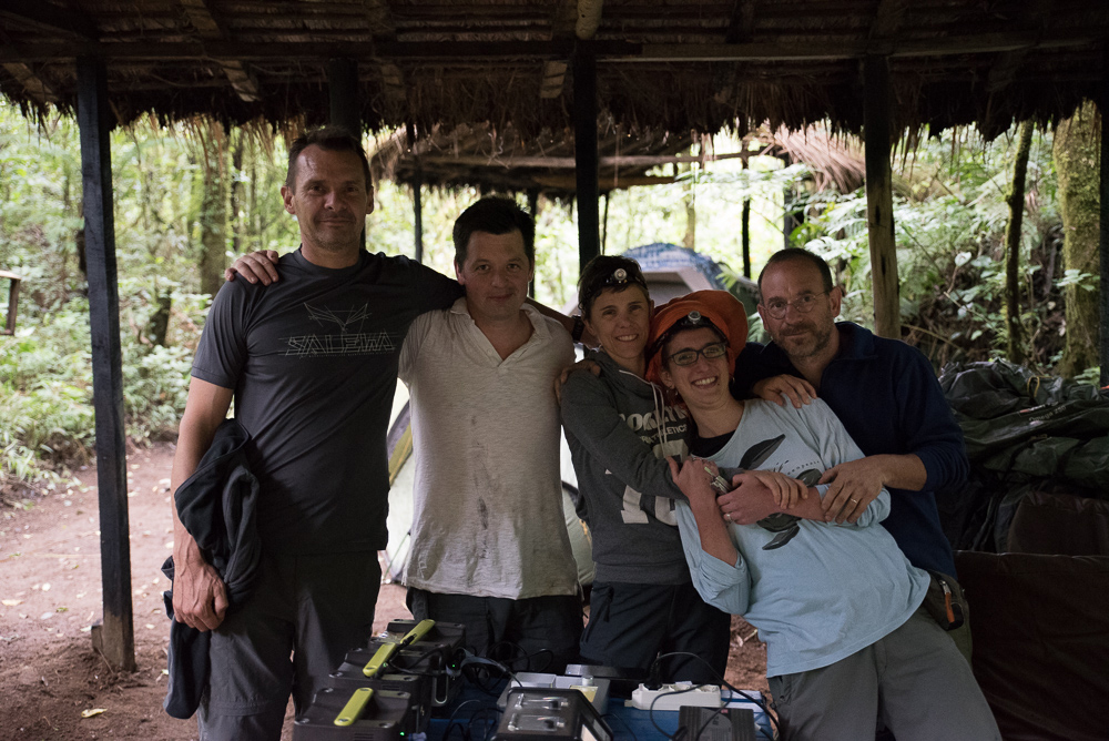 The team during the experiment in Tanzania From left to right: Prof. Massimo Delledonne, Dr. Simon Loader, Dr. Chiara Cantaloni, Dr. Ana Rodriguez Prieto, Dr. Michele Menegon